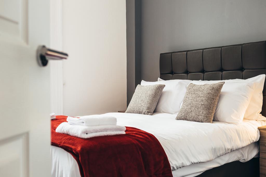 The Stay Company, Friar Gate Derby Bagian luar foto